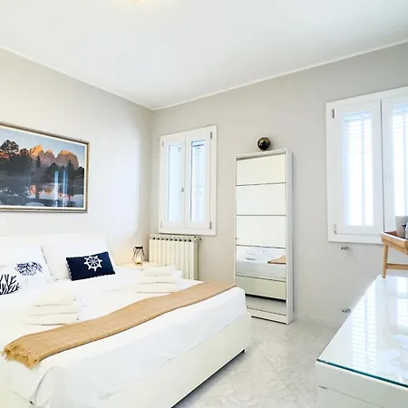 דירה Fairmont Alice By Ca-sa Check *