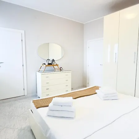 Fairmont Alice By Ca-sa Check * Chioggia