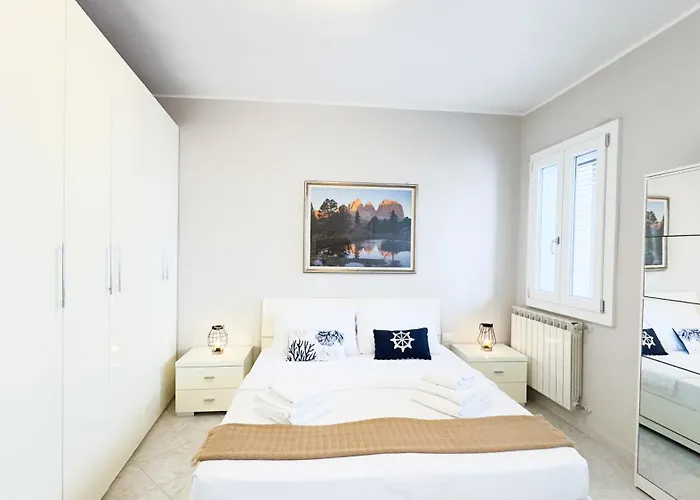 Fairmont Alice By Ca-sa Check * Chioggia